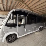 Wohnmobil Luna von der Seite
